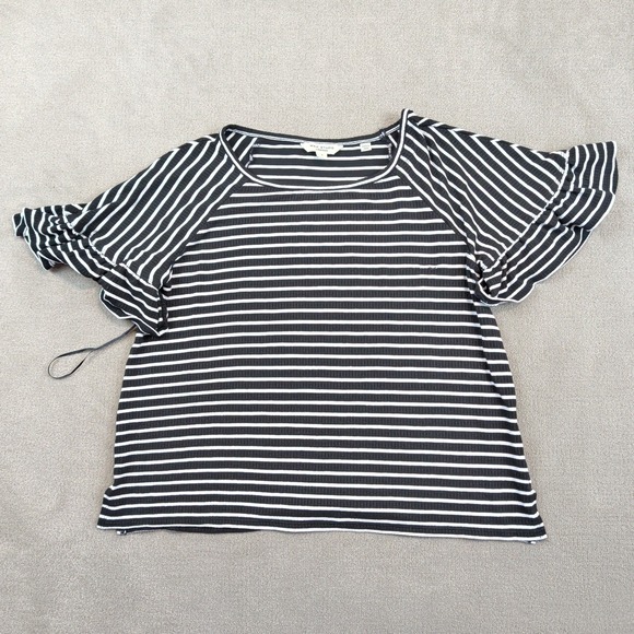 Womens Black White Striped Top Flutter Ruffle Sleeve Ribbed Stretch Shirt Size S — photo 2